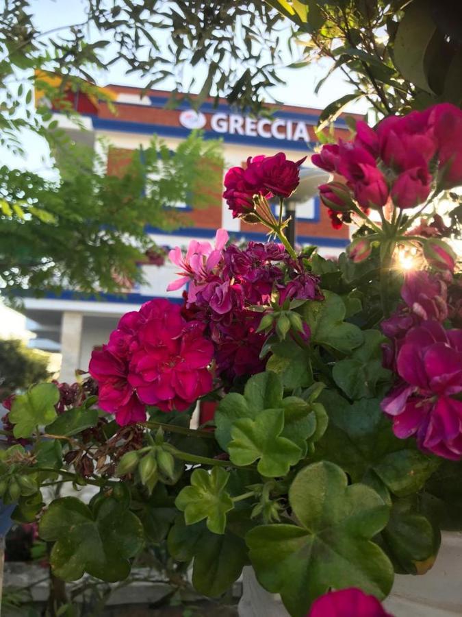 Exclusive Greccia Inn Dhërmi Екстериор снимка