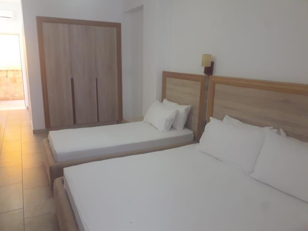 Exclusive Greccia Inn Dhërmi Екстериор снимка