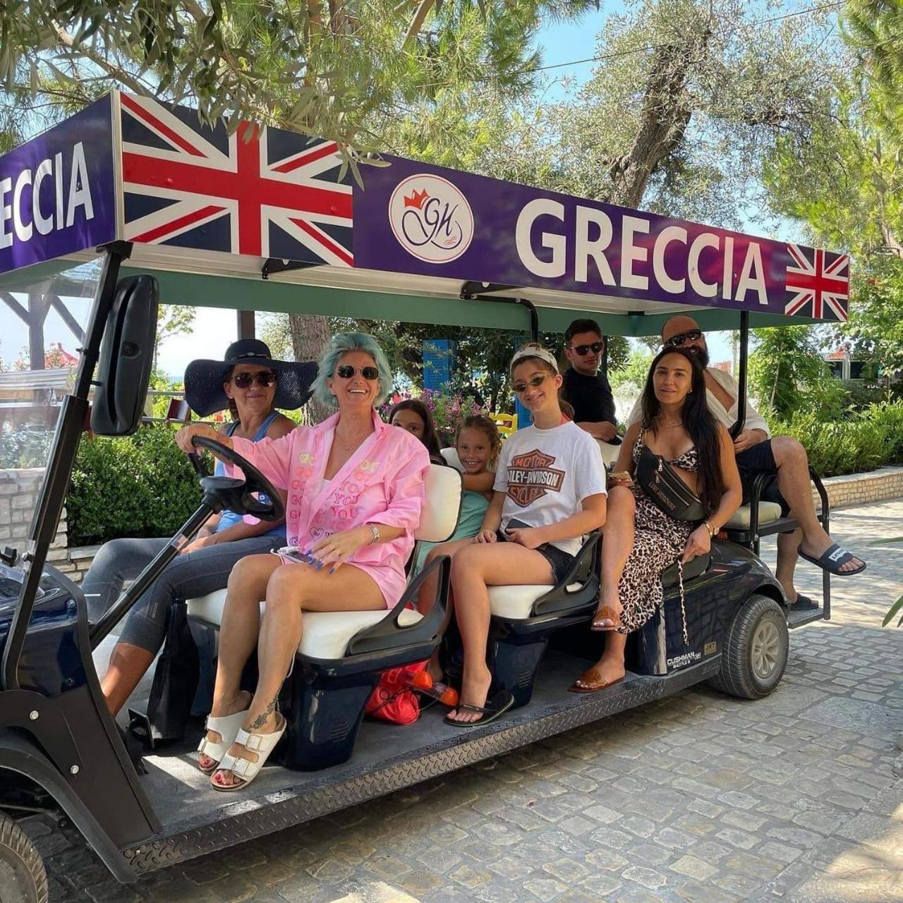 Exclusive Greccia Inn Dhërmi Екстериор снимка