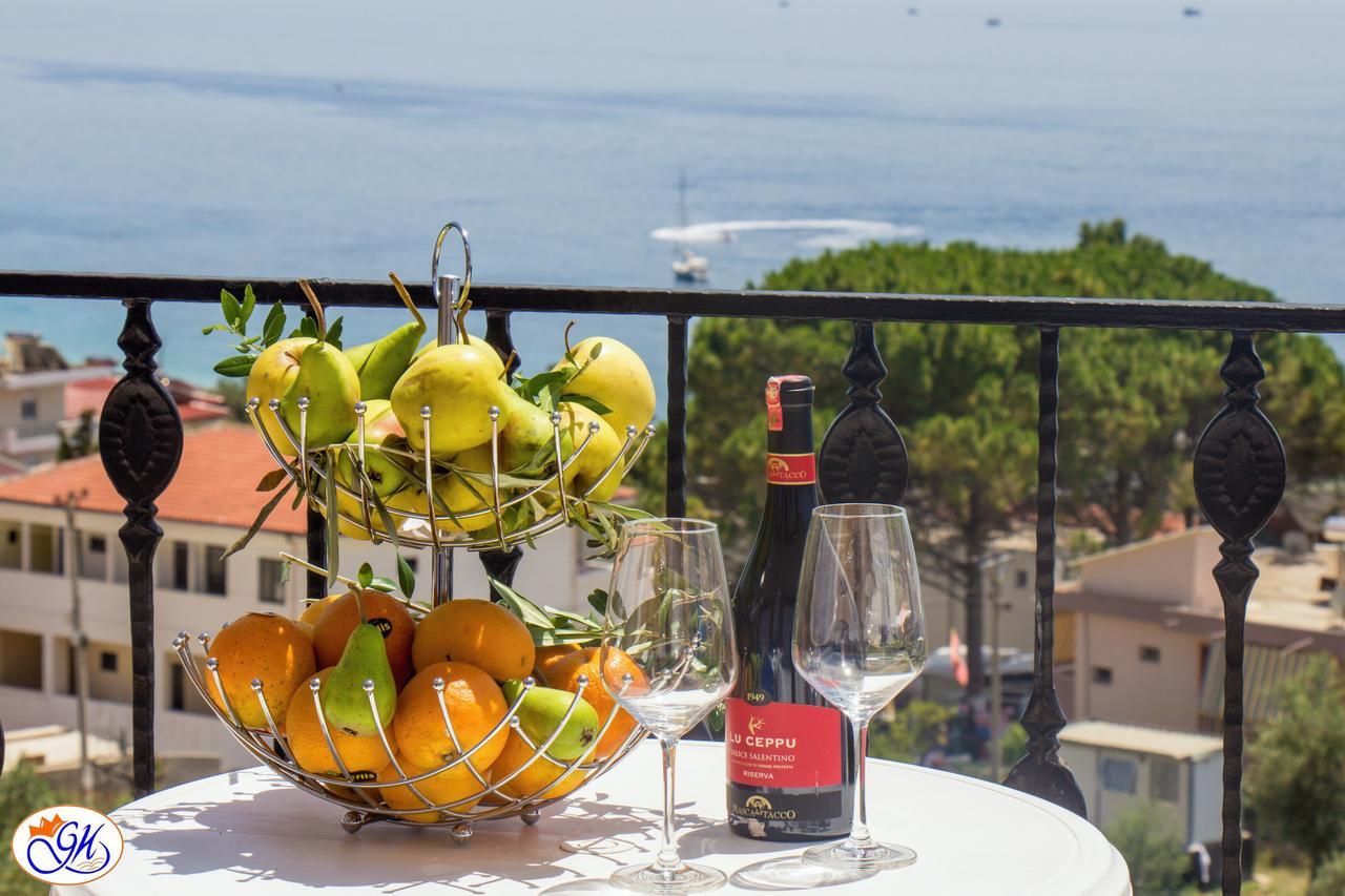 Exclusive Greccia Inn Dhërmi Екстериор снимка